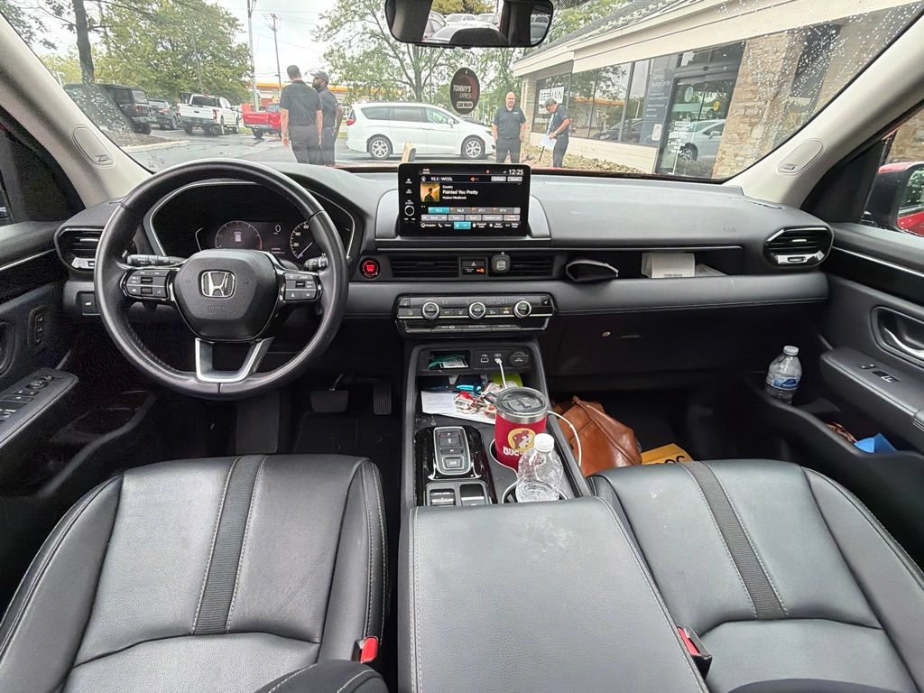 Certified 2024 Honda Pilot Touring image 18