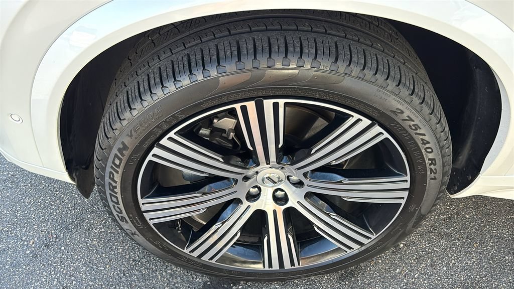 Certified 2023 Volvo XC90 B6 Ultimate AWD/4WD image 31