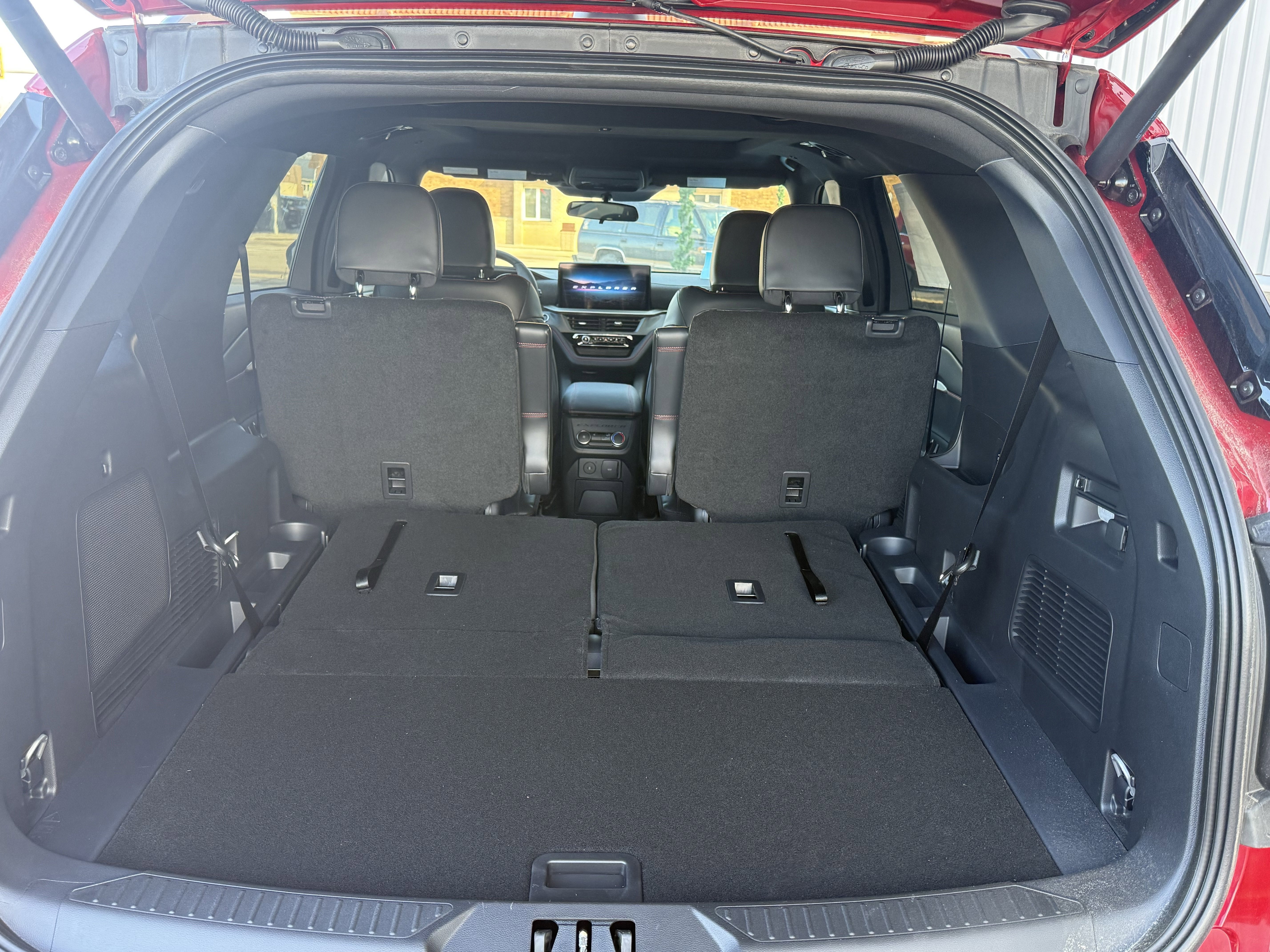New 2026 Ford Explorer ST-Line AWD/4WD image 17