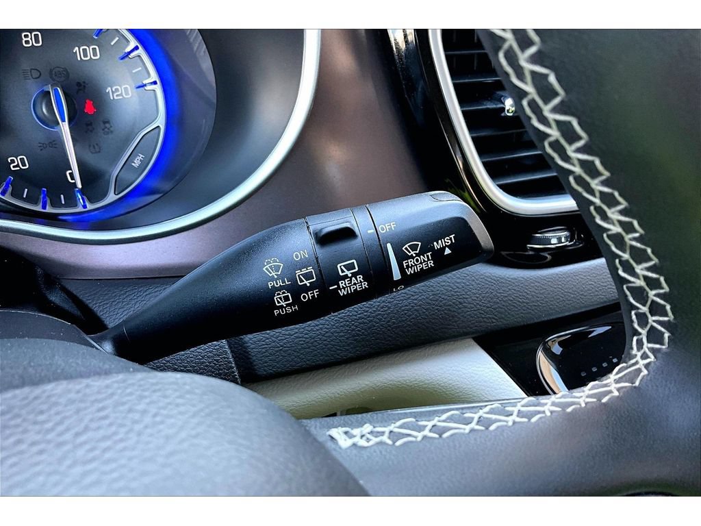 Certified 2024 Chrysler Voyager LX FWD image 21