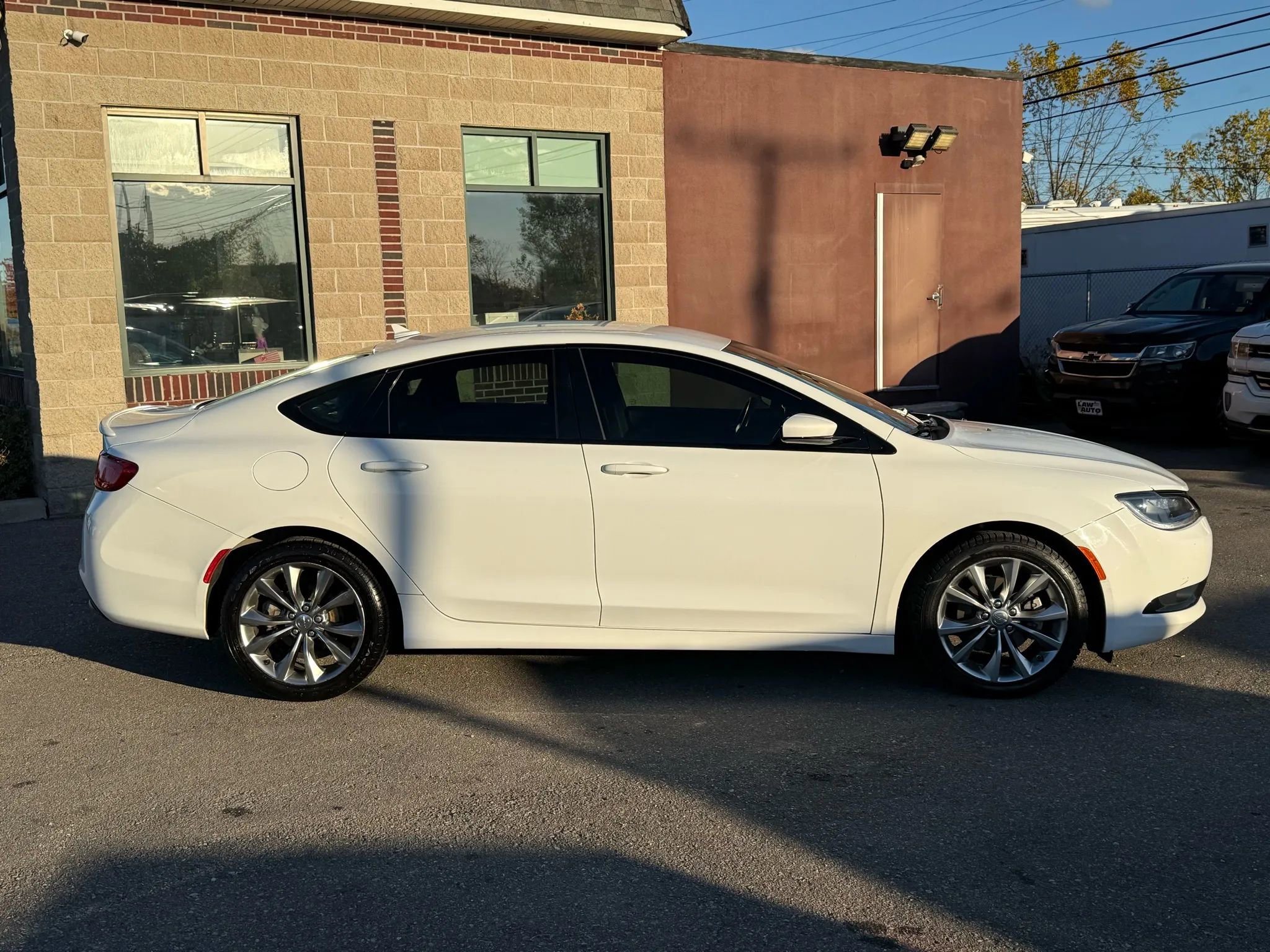 Used 2015 Chrysler 200 S w/ Navigation & Sound Group I image 4