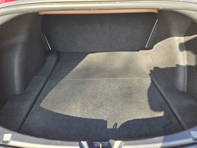 Used 2021 Tesla Model 3 Performance image 33