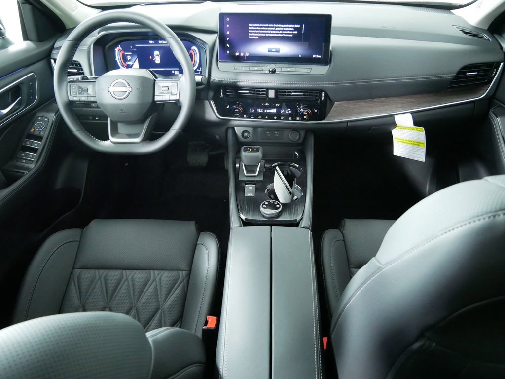 Used 2025 Nissan Rogue Platinum w/ Platinum Premium Package image 19