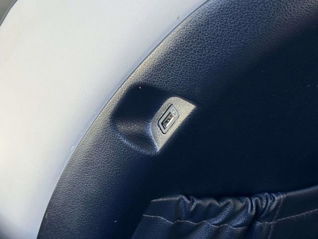 Used 2022 Hyundai Palisade Limited image 14