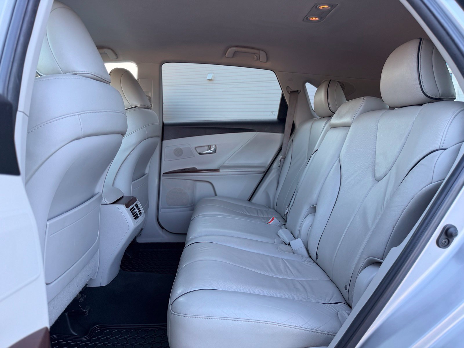 Used 2009 Toyota Venza FWD image 17