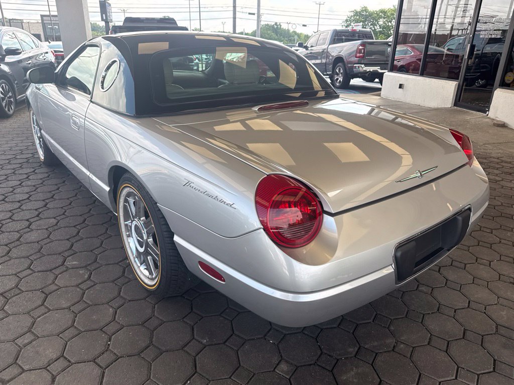 Used 2004 Ford Thunderbird RWD image 8