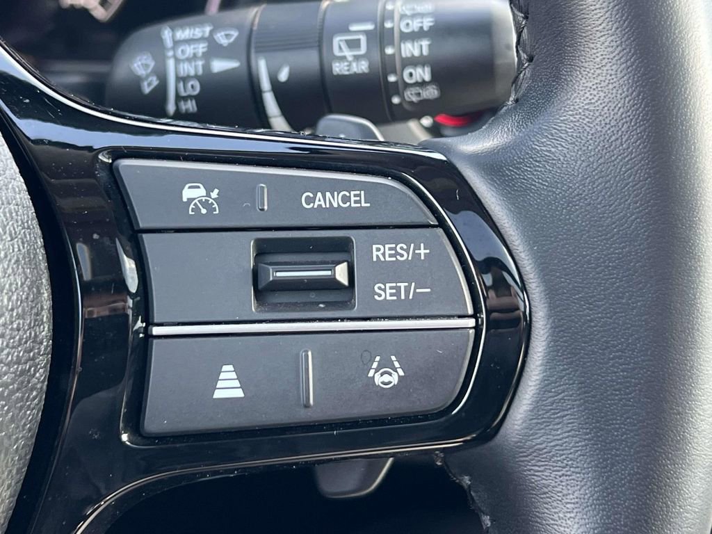 Used 2023 Honda Pilot Touring image 23