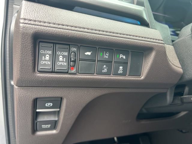 Used 2020 Honda Odyssey Elite image 28