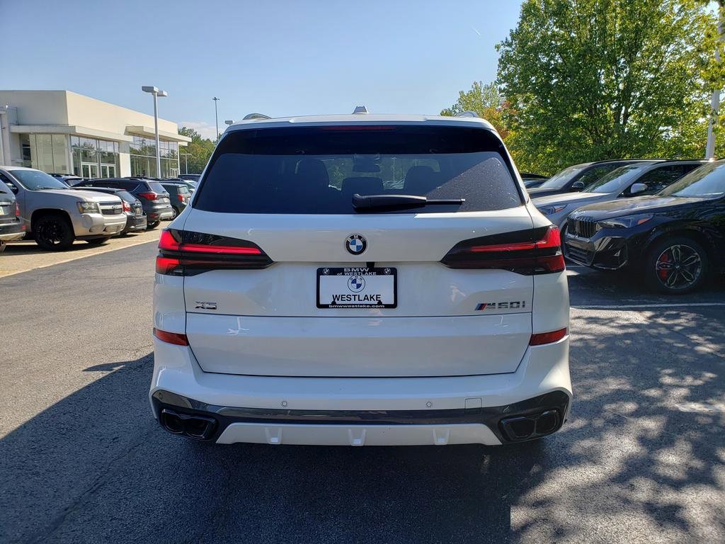 New 2026 BMW X5 M60i w/ Executive Package image 5