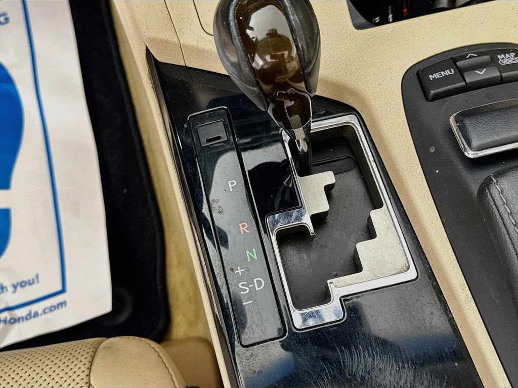 Used 2013 Lexus ES 350 w/ Luxury Pkg FWD image 22