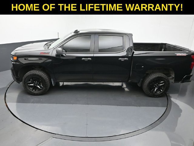 Used 2021 Chevrolet Silverado 1500 Custom Trail Boss w/ Midnight Edition AWD/4WD image 52