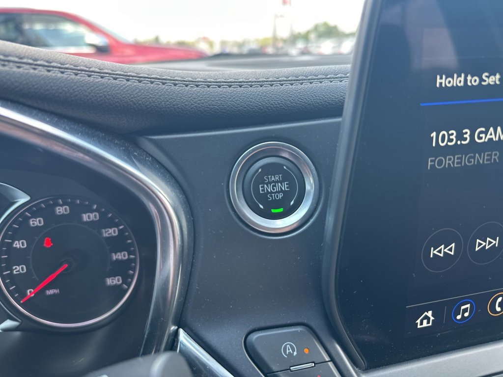 Used 2025 Chevrolet Blazer LT image 19