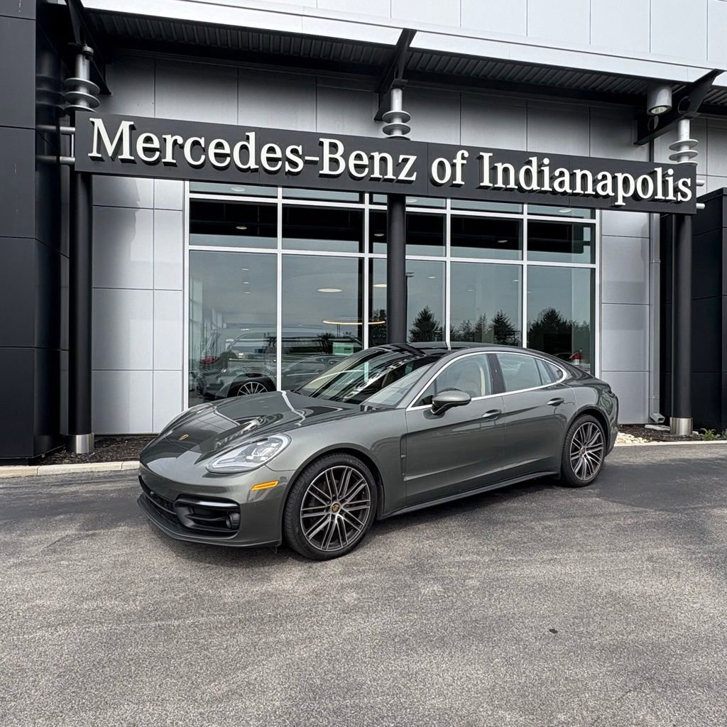Used 2023 Porsche Panamera 4 AWD/4WD video 1