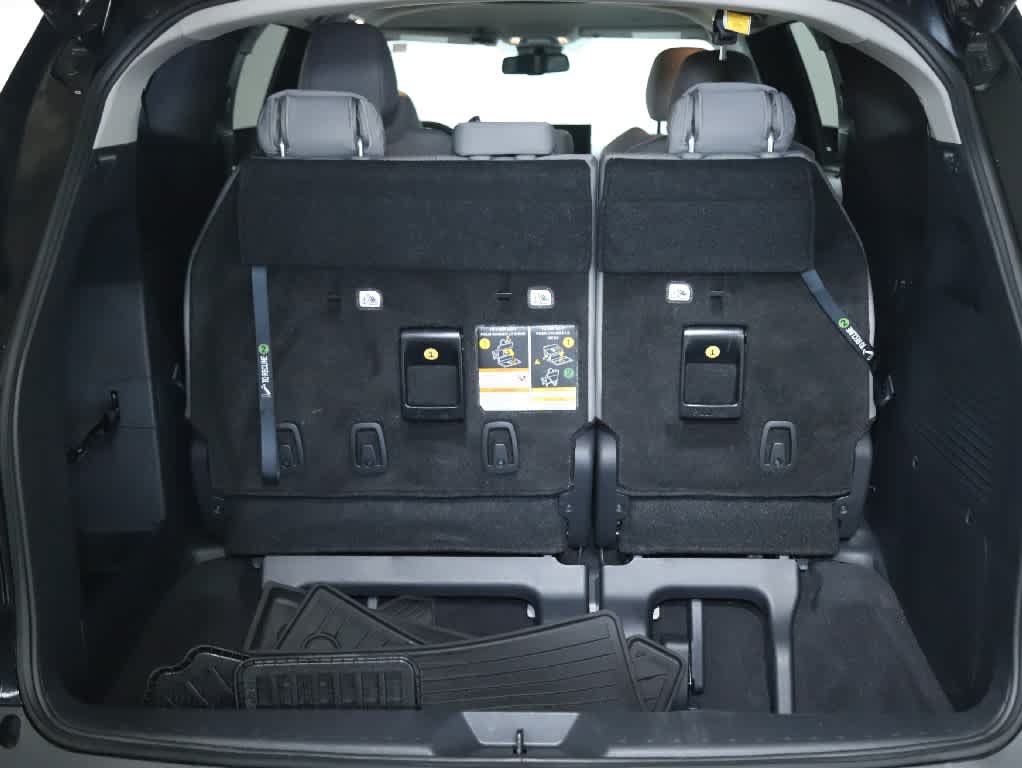 Certified 2026 Toyota Sienna LE AWD/4WD image 29