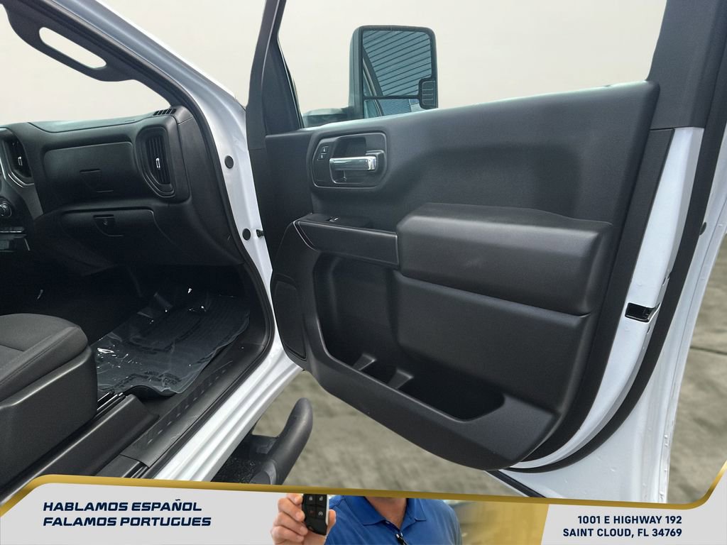Used 2025 Chevrolet Silverado 2500 Custom w/ Custom Convenience Package image 31