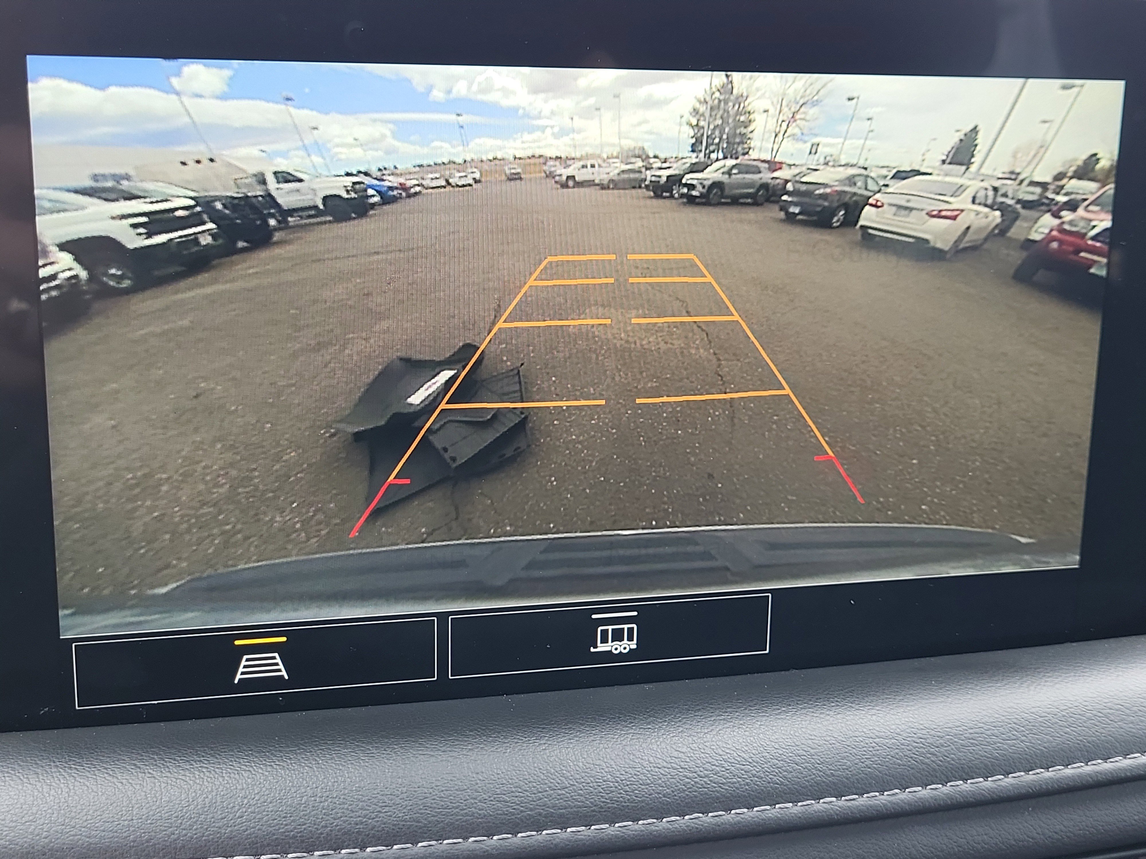 Used 2021 Chevrolet Tahoe Z71 w/ Rear Media and Nav Package image 26