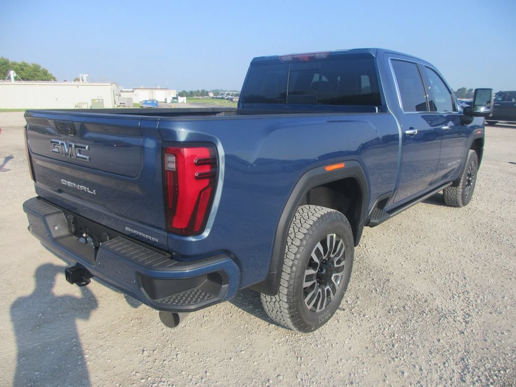 New 2026 GMC Sierra 2500 Denali Ultimate AWD/4WD image 5