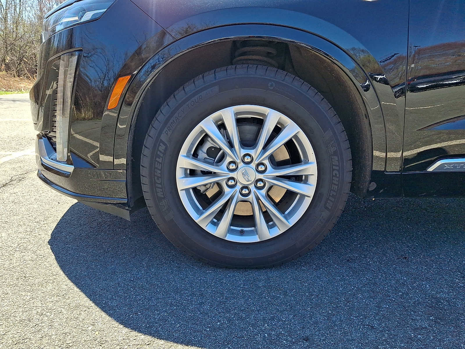 Used 2025 Cadillac XT6 Luxury image 8