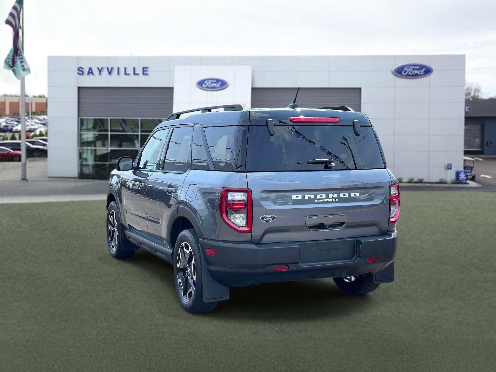 Used 2021 Ford Bronco Sport Outer Banks w/ Outer Banks Package AWD/4WD image 4