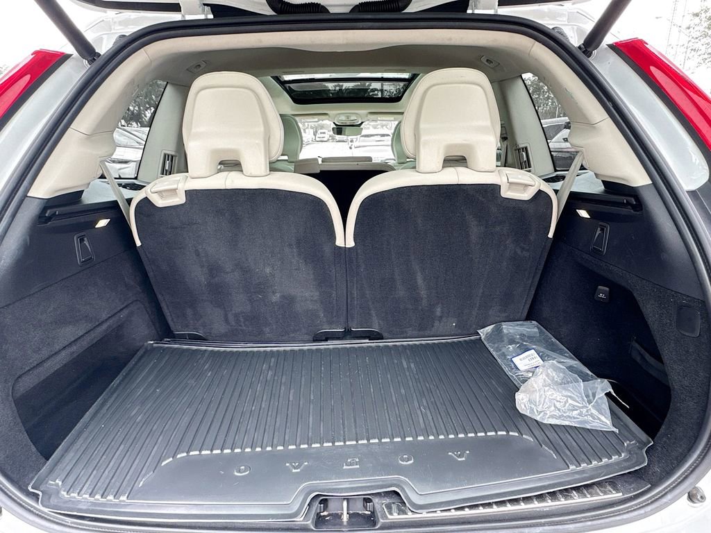 Used 2023 Volvo XC90 B5 Core w/ Protection Package image 28