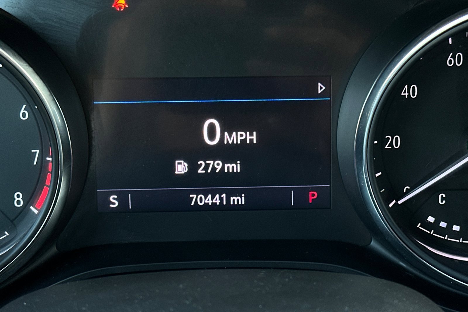 Used 2020 Buick Encore GX Essence image 25