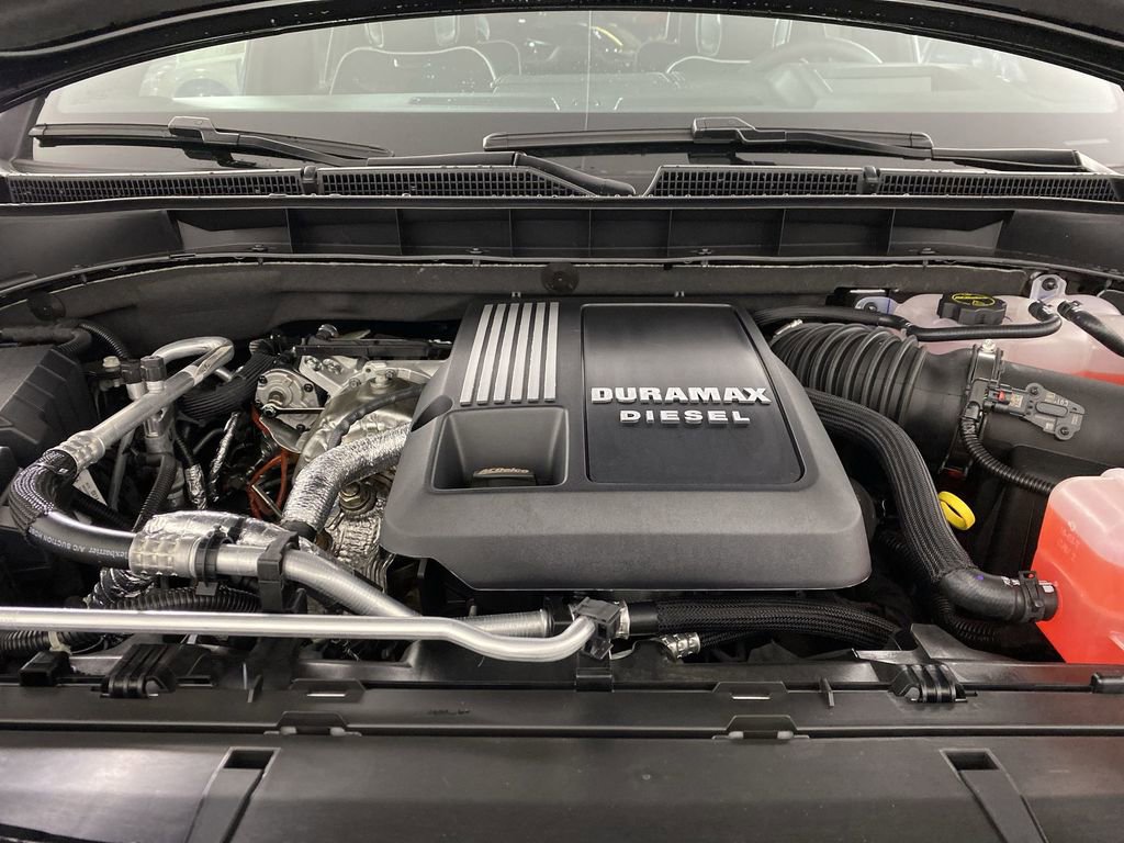 New 2026 GMC Yukon AT4 Ultimate w/ LPO, Floor Liner Package image 30