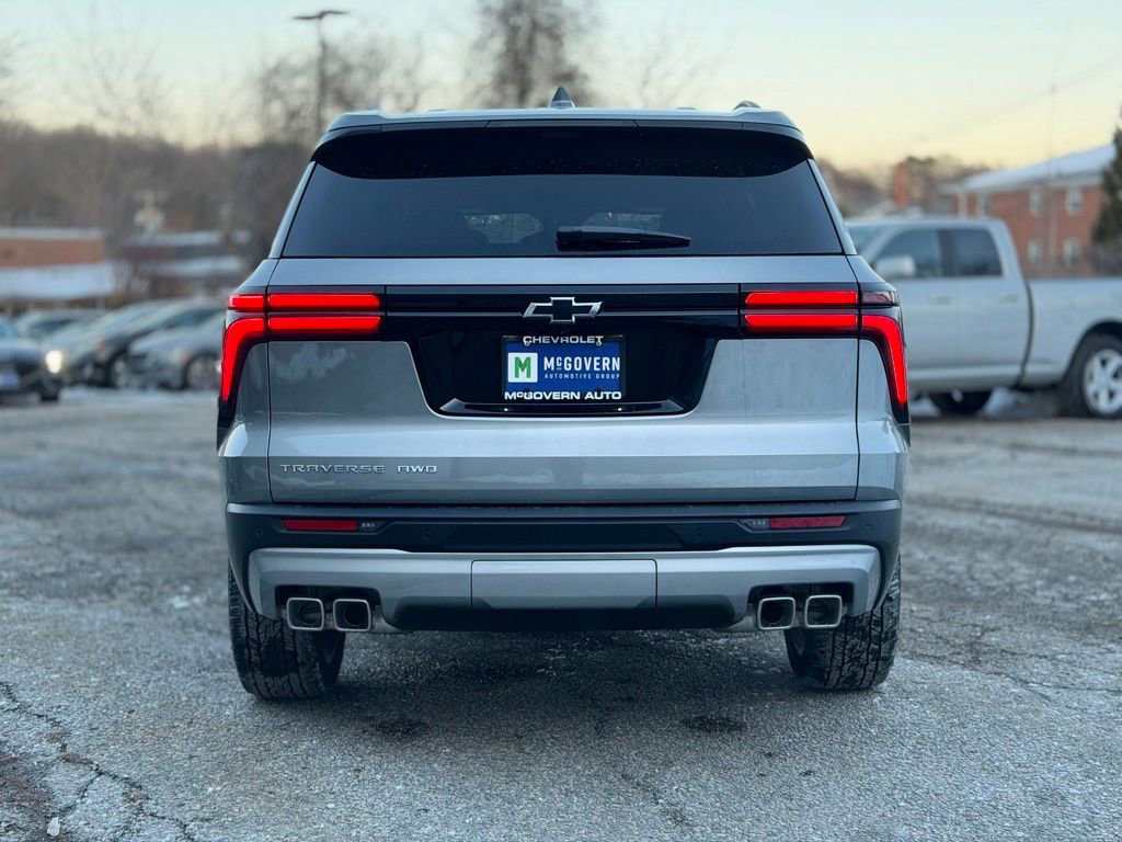 New 2026 Chevrolet Traverse LT w/ Driver Confidence Package image 5