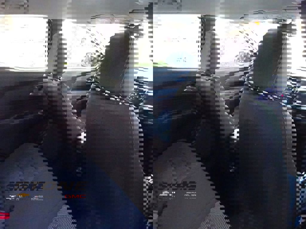 New 2027 Chevrolet Bolt LT w/ Comfort Package image 21