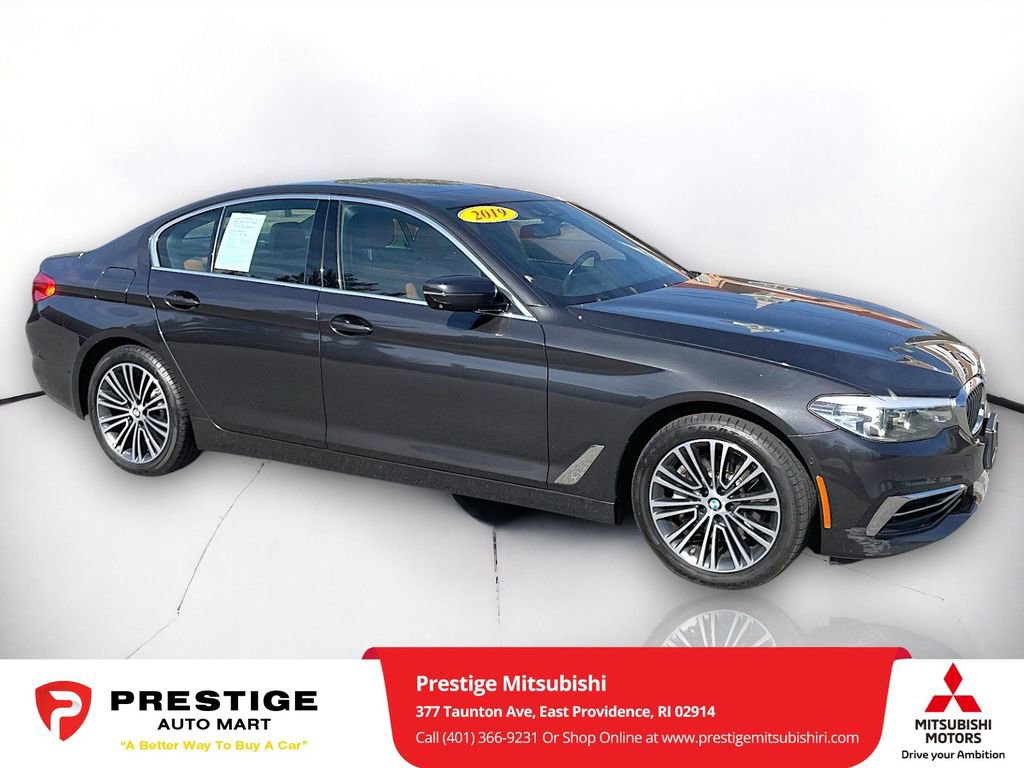 Used 2019 BMW 530i xDrive AWD/4WD image 1