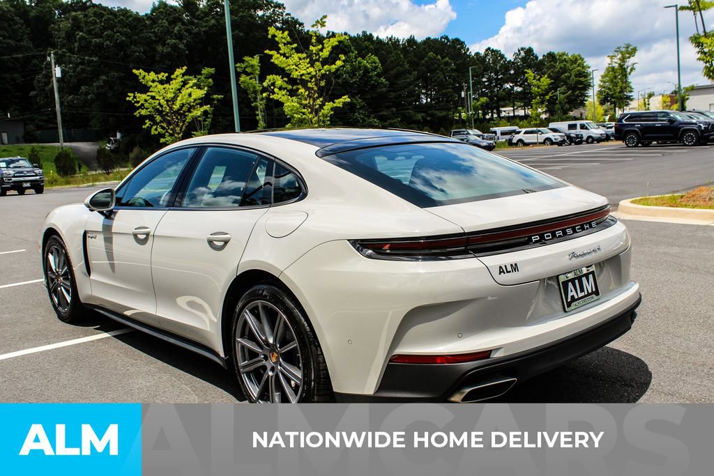 Used 2025 Porsche Panamera 4 image 5
