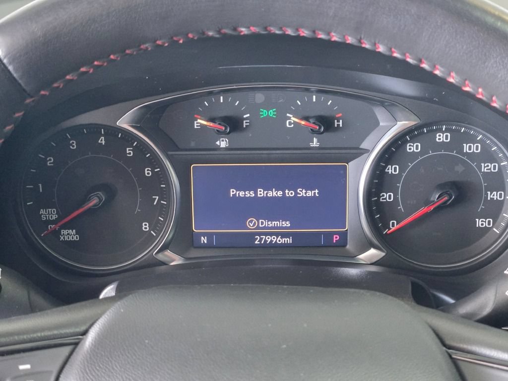 Certified 2022 Chevrolet Equinox RS w/ Infotainment Package FWD image 33