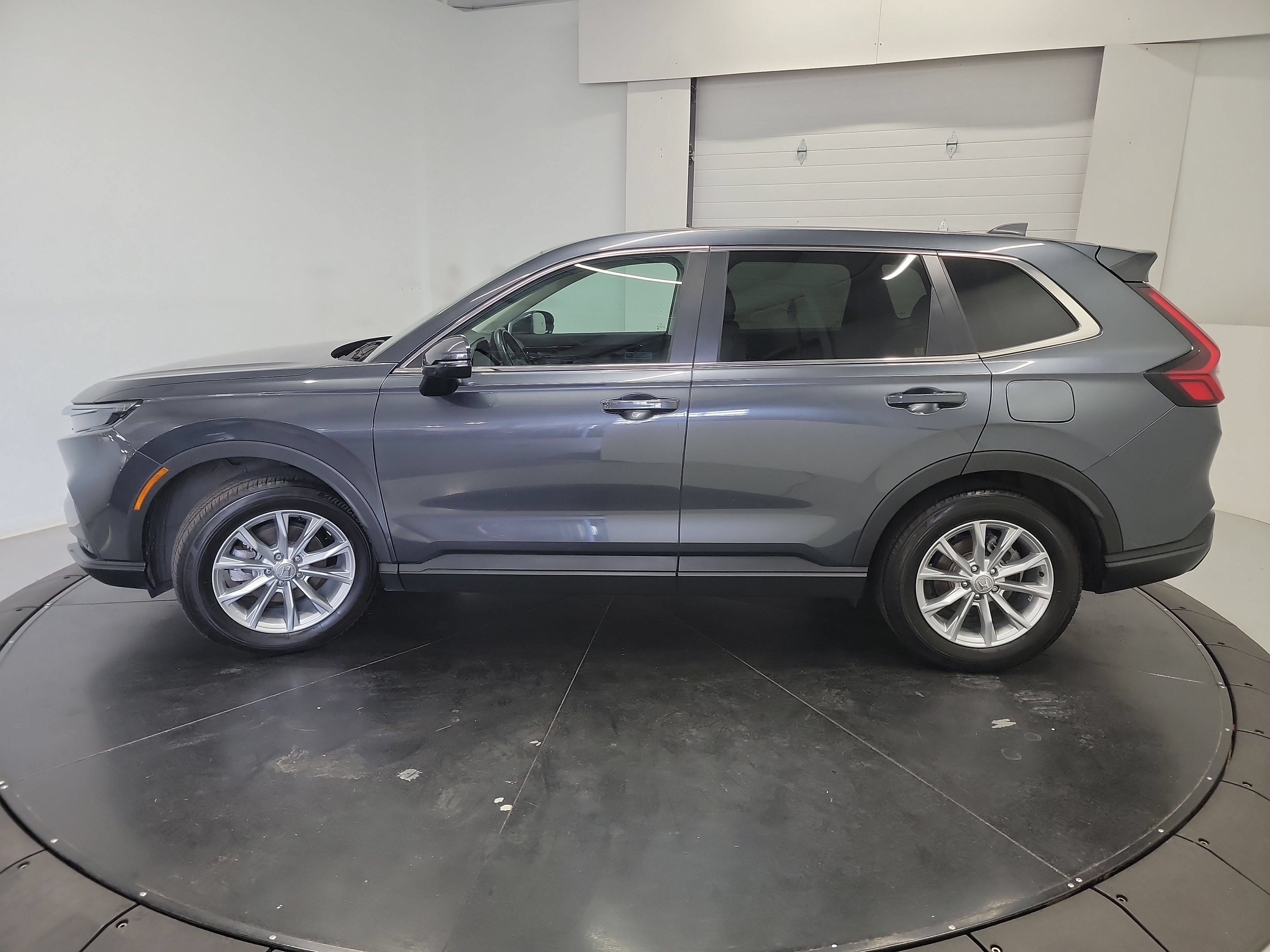 Certified 2025 Honda CR-V EX-L image 5