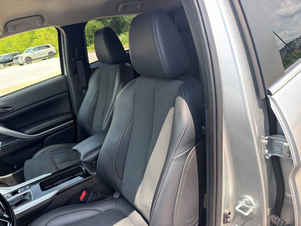 Used 2025 Mitsubishi Eclipse Cross SE AWD/4WD image 10