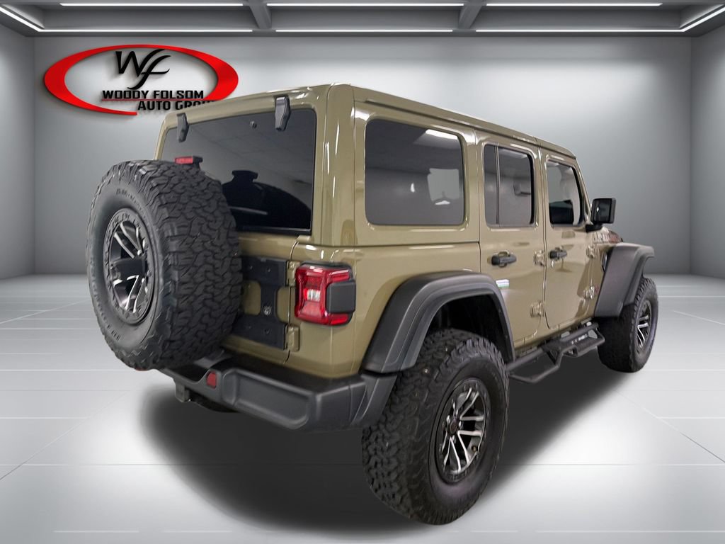 Used 2025 Jeep Wrangler Unlimited Rubicon w/ XTREMEE 35" Tire Package AWD/4WD image 6