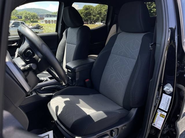 Certified 2023 Toyota Tacoma TRD Sport w/ Technology Package AWD/4WD image 14