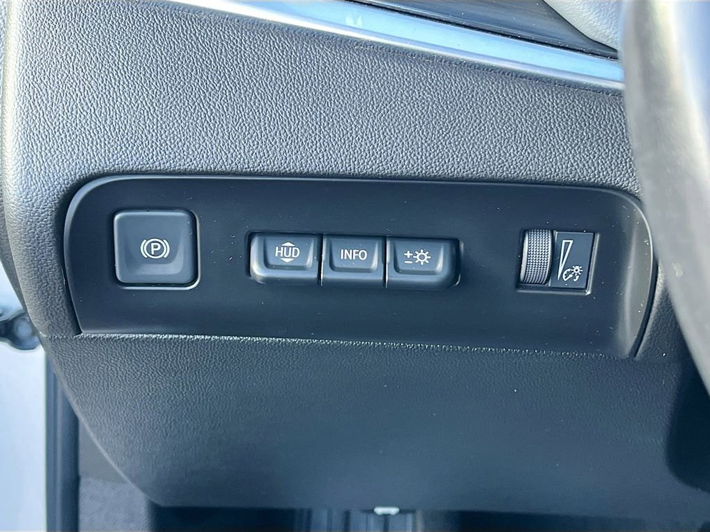 Used 2022 Buick Enclave Premium image 10