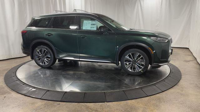 Certified 2026 INFINITI QX60 Luxe w/ Family Package AWD/4WD image 7
