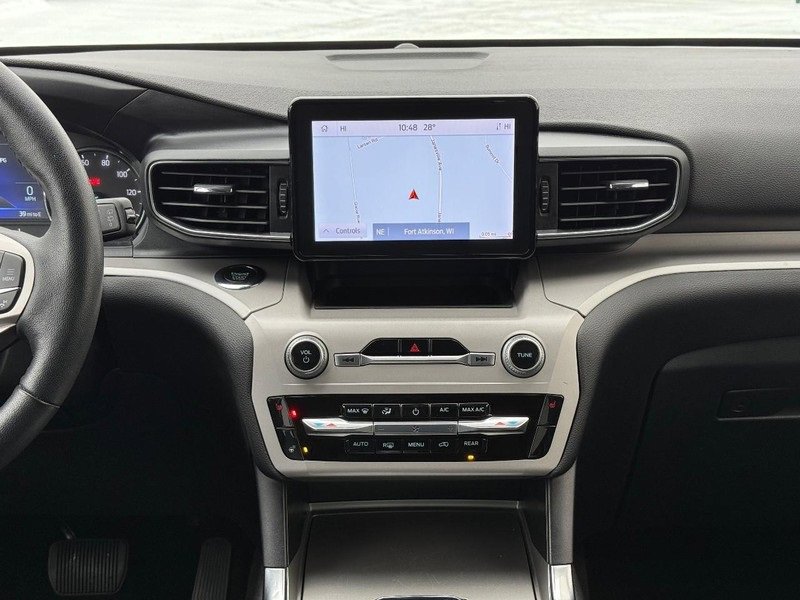 Certified 2023 Ford Explorer XLT w/ Equipment Group 202A image 11