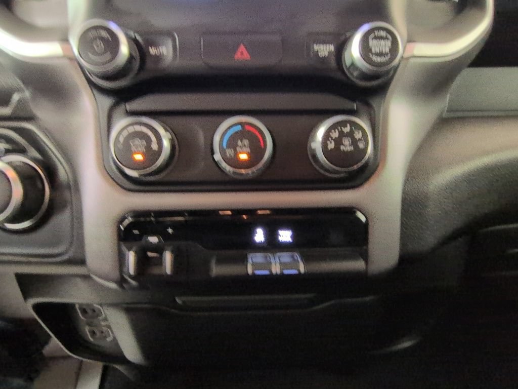 Certified 2022 RAM 2500 Big Horn AWD/4WD image 19