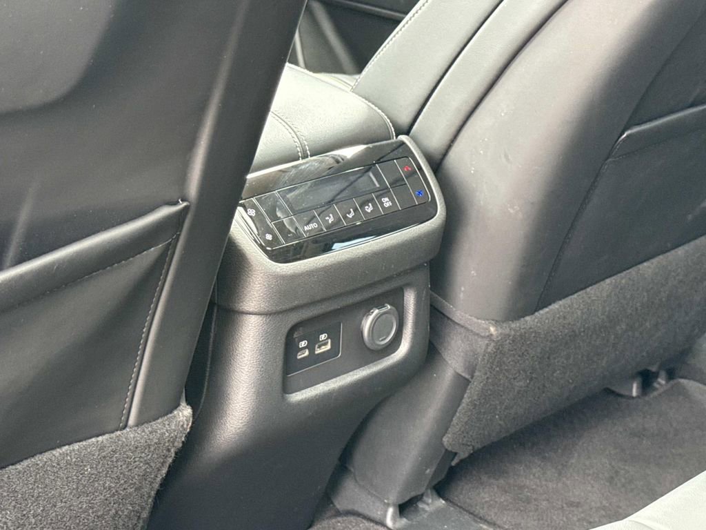 Used 2023 INFINITI QX60 Luxe w/ Cargo Package image 18