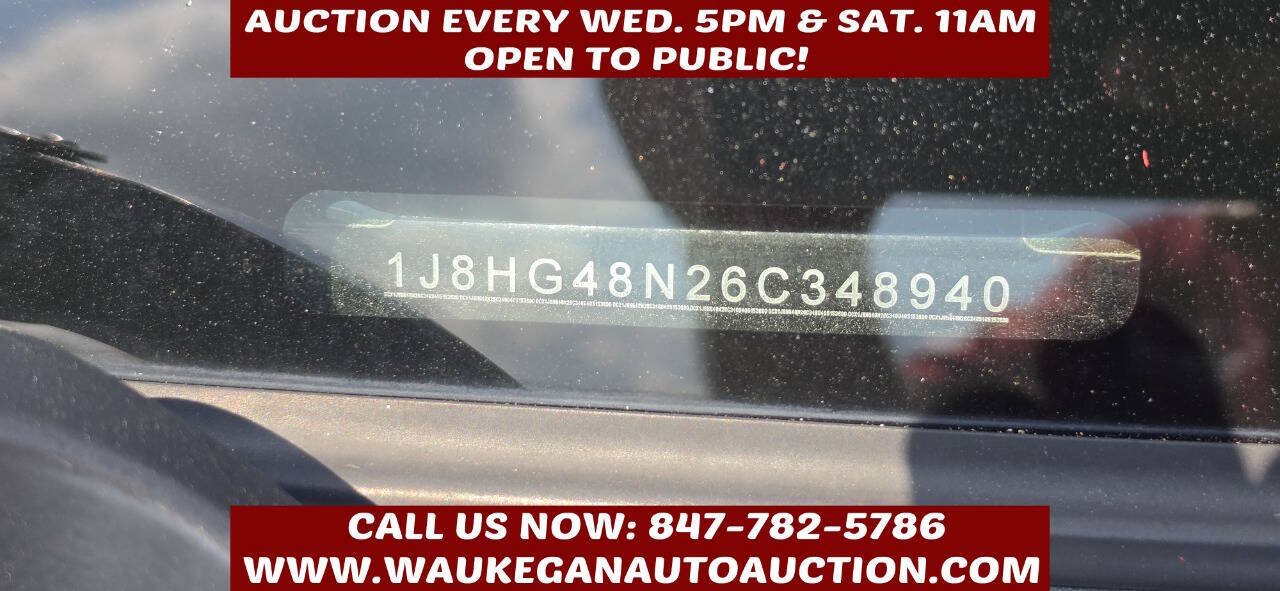 Used 2006 Jeep Commander 4WD image 13