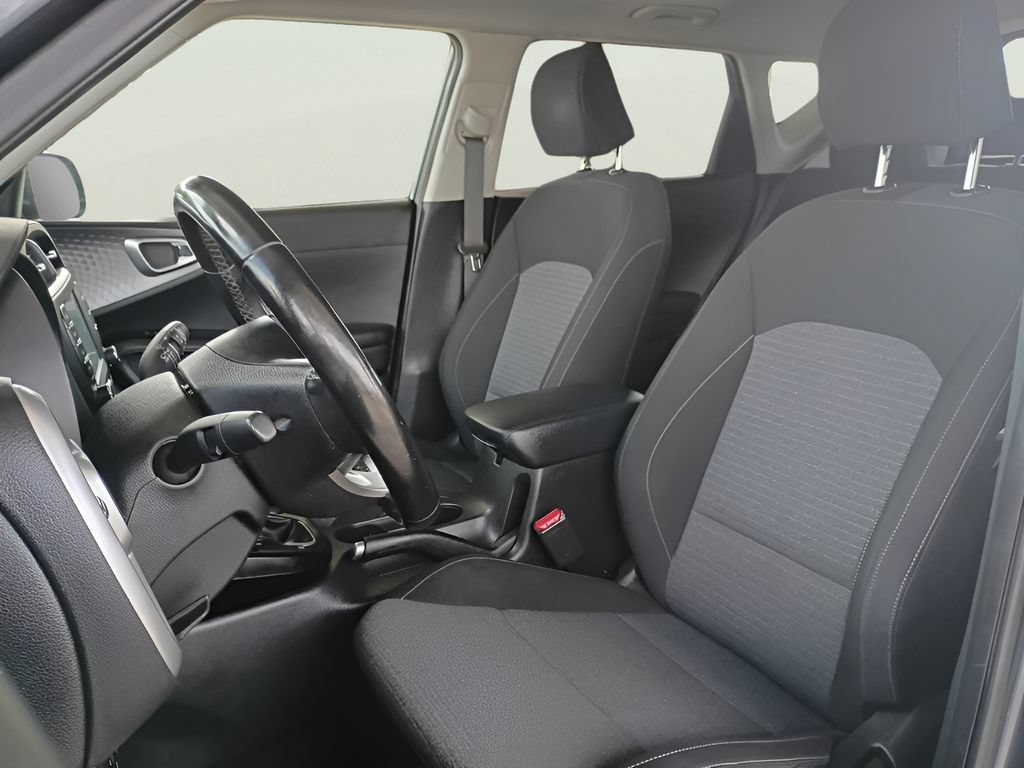 Used 2020 Kia Soul GT-Line w/ GT 2.0L Power Sunroof Package FWD image 24