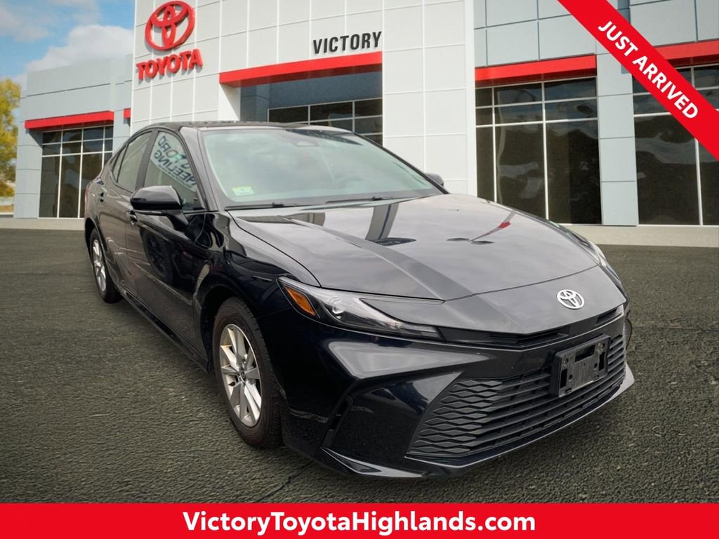 Used 2025 Toyota Camry LE