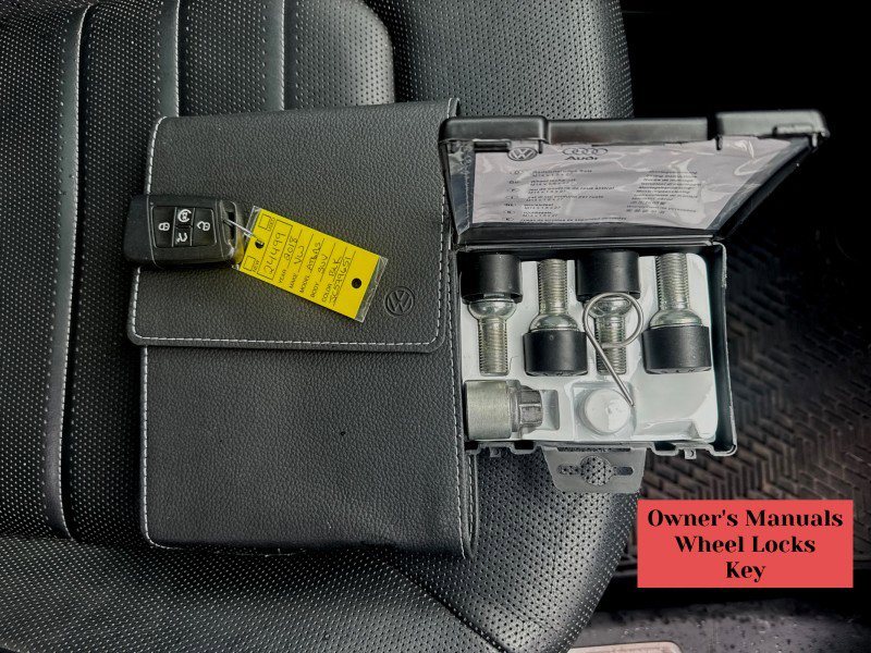 Used 2018 Volkswagen Atlas SEL Premium image 40