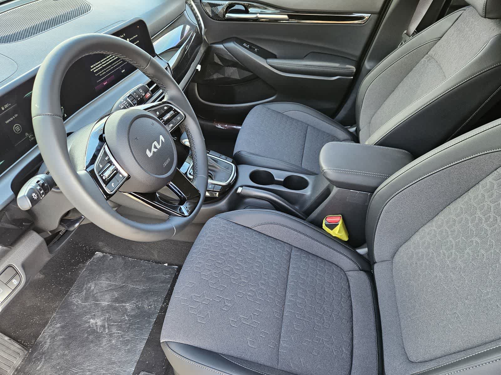 New 2026 Kia Seltos S FWD image 10