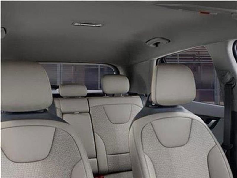 New 2025 Kia Niro EX image 81