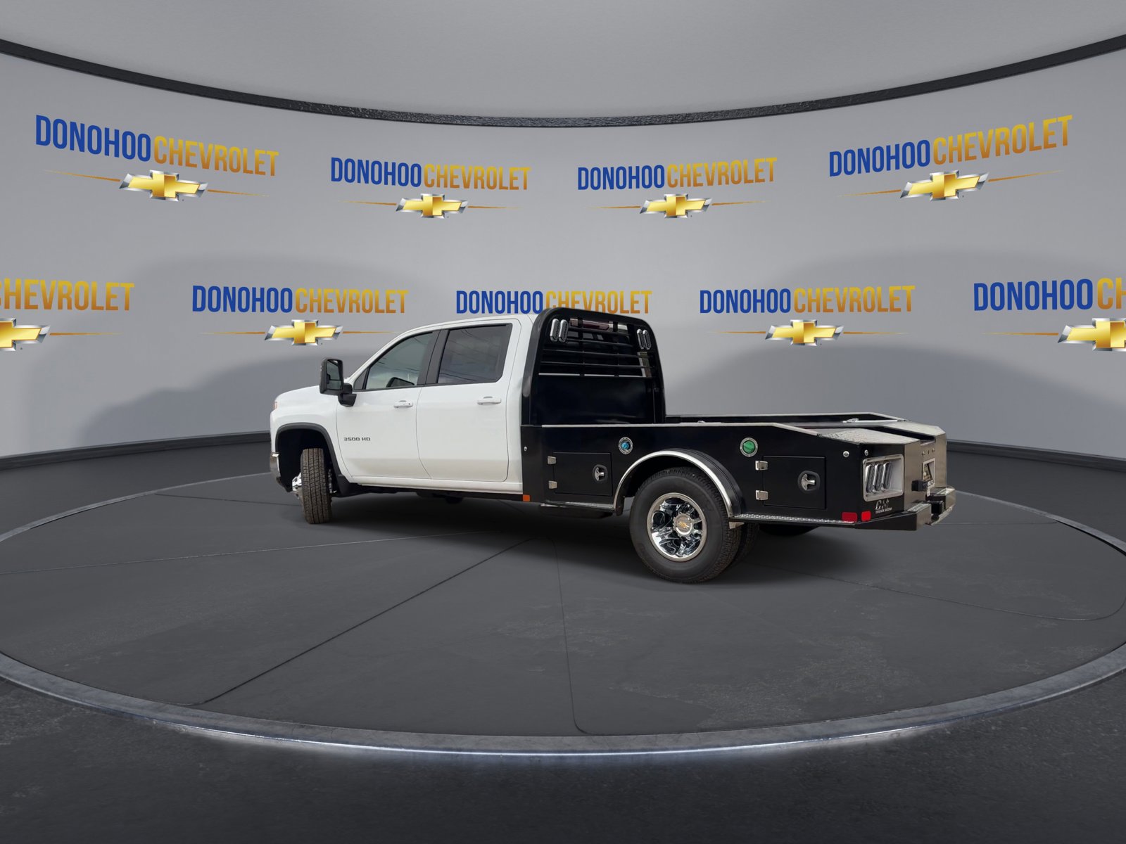 New 2026 Chevrolet Silverado 3500 LT w/ Convenience Package image 7