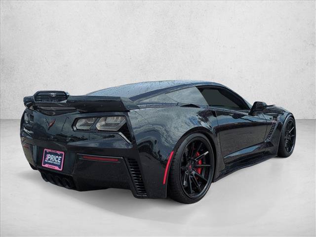 Used 2015 Chevrolet Corvette Z06 w/ 3LZ Preferred Equipment Group RWD image 5
