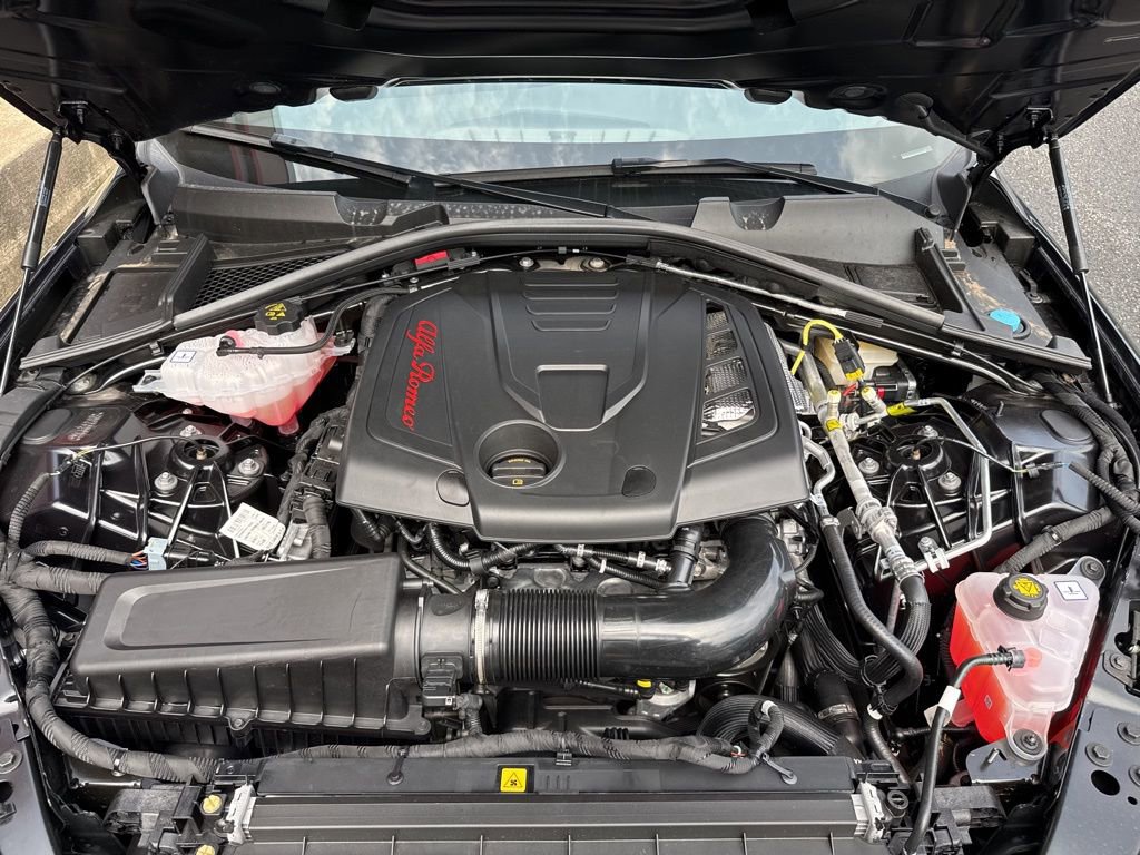 New 2025 Alfa Romeo Giulia AWD w/ Driving Assist Package image 25