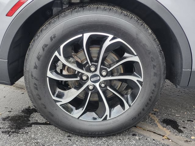Certified 2024 Lincoln Nautilus Premier AWD/4WD image 5